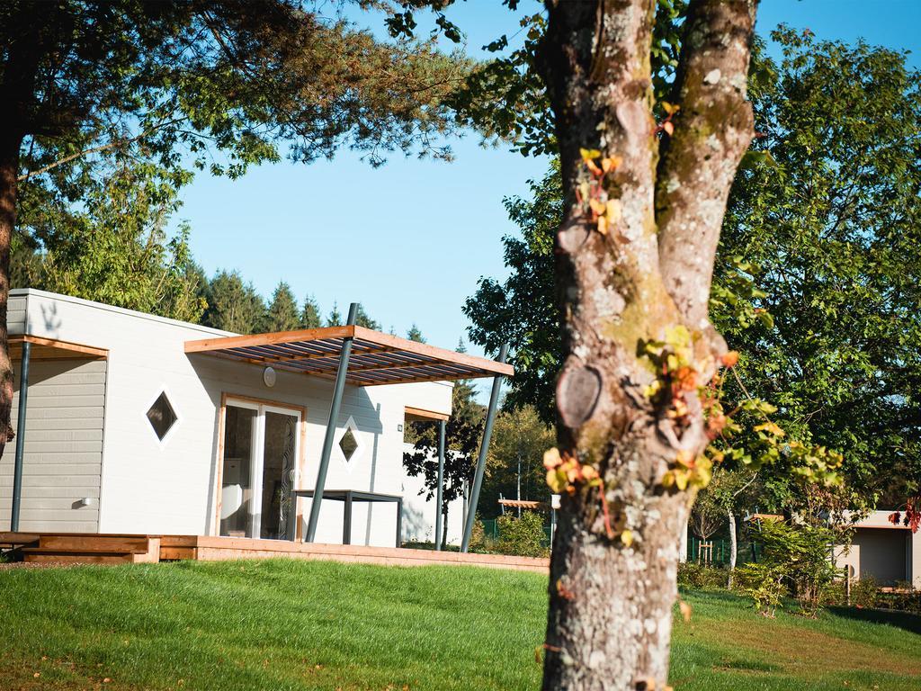 Готель Domaine De Blangy Hirson Екстер'єр фото